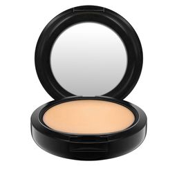 M.A.C Studio Fix Powder Plus Foundation - NC40 15g-40