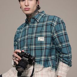 The Roadster Lifestyle Co. Men Relaxed Checked Pure Cotton Casual Shirt-image-92