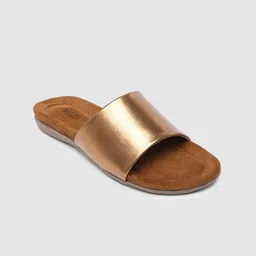 Inc 5 Women Solid Open Toe Flats With Shimmering Effect-16