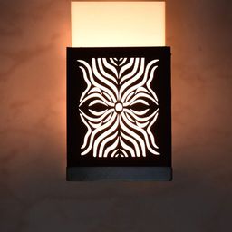 Gojeeva Black & White Textured Wooden Square Shaped Wall Lamp-4
