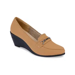 VALIOSAA Women Tan Brown Textured Pumps-50