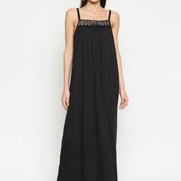 AV2 Black Solid Cotton Nightdress-image-13