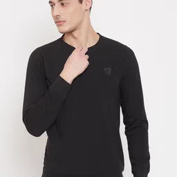 Camey Men Black Solid Sweatshirt-picture-4