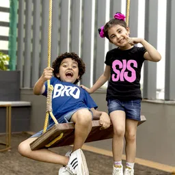 YK Girls Black & Pink Sis Sibling Collection Printed Cotton T-shirt-image-36