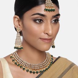 Peora Traditional Kundan Green Pearl Choker Necklace Earring Maang Tikka Jewellery Set-picture-19