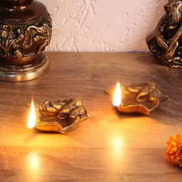 Aapno Rajasthan Set Of 2 Brown Lord Ganesha on Leaf with Diya-16