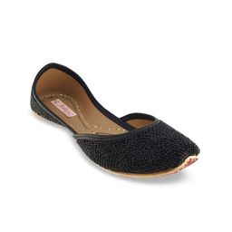 Fulkari Women Black Embellished Leather Mojaris-22