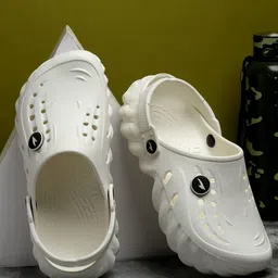ASIAN Boys Self Design Clogs-99