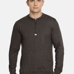 ARISE Men Brown Solid Henley Neck T-shirt-image-24
