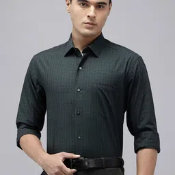 Arrow Pure Cotton Manhattan Slim Fit Checked Formal Shirt-picture-32