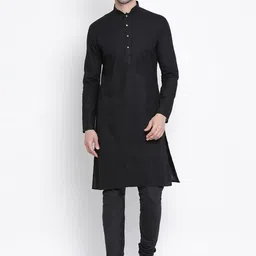 VASTRAMAY Men Black Solid Kurta with Churidar-image-67