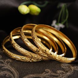 Shining Diva Set of 4 Gold-Plated Handcrafted Bangles-34