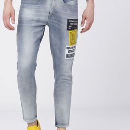HIGHLANDER Men Blue Tapered Fit Mid-Rise Clean Look Stretchable Jeans-image-54