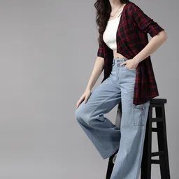 Roadster Women Red & Navy Blue Checked Shrug-18