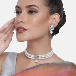 Peora Silver-Plated Crystal-Studded Jewellery Set-22