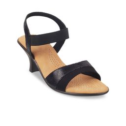 Mochi Women Black Solid Kitten Heels-57