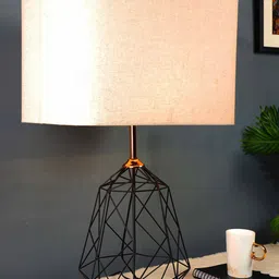 Grated Ginger Beige Solid Matrix Bedside Lamp-32