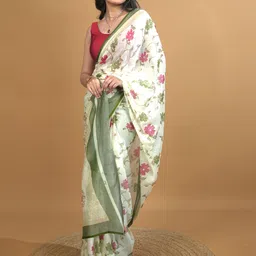 HELLA FASHIONS Floral Saree-image-89