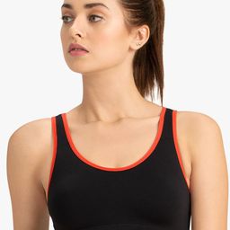 Amante Black Solid Non-Wired Lightly Padded Sports Bra ABR18102-18