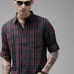 The Roadster Lifestyle Co Men Maroon & Blue Checked Pure Cotton Casual Shirt-image-52