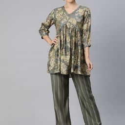 Readiprint Fashions Women Printed Pure Silk Co-Ords-picture-57