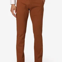 Wintage Men Brown Regular Fit Solid Chinos-image-82
