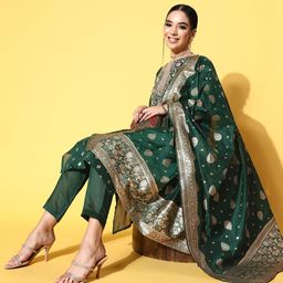 RAJGRANTH Women Floral Chanderi Silk Hyper Texture Kurta Set-42