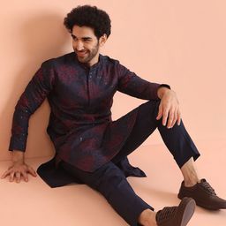 KISAH Men Floral Embroidered Thread Work Kurta-image-38