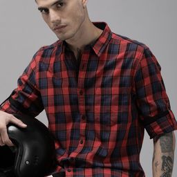 Roadster Men Red Checked Casual Shirt-12