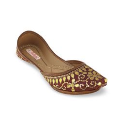 Fulkari Women Maroon & Gold-Toned Embellished Leather Mojaris-image-55