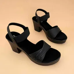 Ozuri Textured Open Toe Block Heels-5