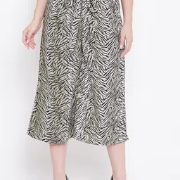 TULIP 21 Women Black & White Regular Fit Animal Printed Culottes-image-22