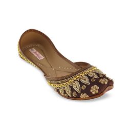 Fulkari Women Maroon & Gold-Toned Embellished Leather Mojaris-image-81
