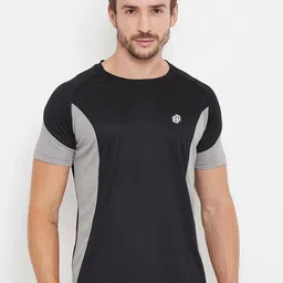 Bishop Cotton Men Black & Grey Colourblocked Round Neck T-shirt-image-28