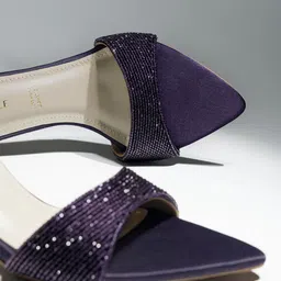 Signature Sole Embellished Party Block Sandals-38
