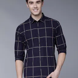LOCOMOTIVE Men Navy Blue & Beige Slim Fit Checked Casual Shirt-image-30