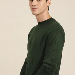 INVICTUS Men Green Knitted Pullover-image-19