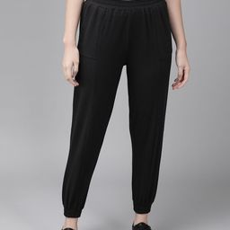 Roadster Women Black Solid Straight Fit Cropped Joggers-picture-22