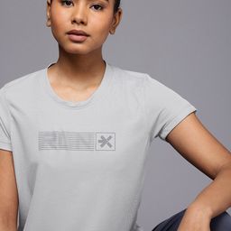 HRX by Hrithik Roshan Self Design Rapid-Dry Antimicrobial Running T-shirt-image-16
