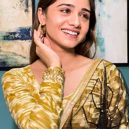 Bindigasm's Advi Velvet Saree Blouse-picture-45