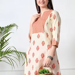 TOP 30 Floral Printed Round Neck Three Quarter Sleeves Cotton Straight Kurta-36