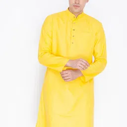 VASTRAMAY Men Yellow Kurta-image-57
