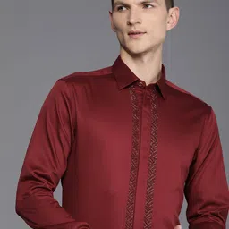 Louis Philippe Solid Slim Fit Pure Cotton Formal Shirt With Embellished Detail-image-36