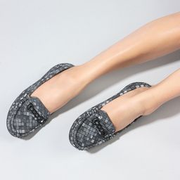 DressBerry Women Square Toe Printed Loafers-5
