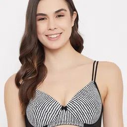 Clovia White & Black Printed Non-Wired Lightly Padded T-shirt Bra-picture-3