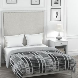 Portico New York Grey & Black Geometric Mild Winter 120 GSM Double Bed Comforter-image-47
