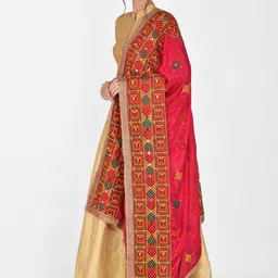 Dupatta Bazaar Pink & Yellow Embroidered Dupatta with Phulkari-33