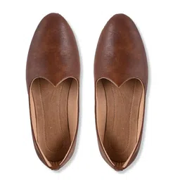 Aristitch Men Brown Solid Mojaris-29