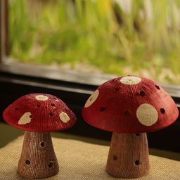 ExclusiveLane Red Set of 2 Terracotta Hand-Painted Garden Mushrooms-46