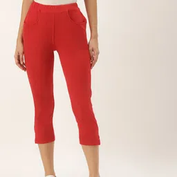 BRINNS Women Red Solid Capris-image-45